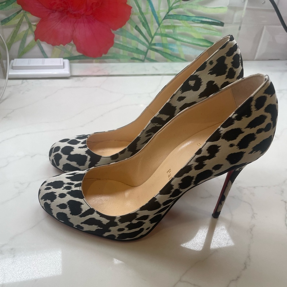 Christian Louboutin 39 1/2